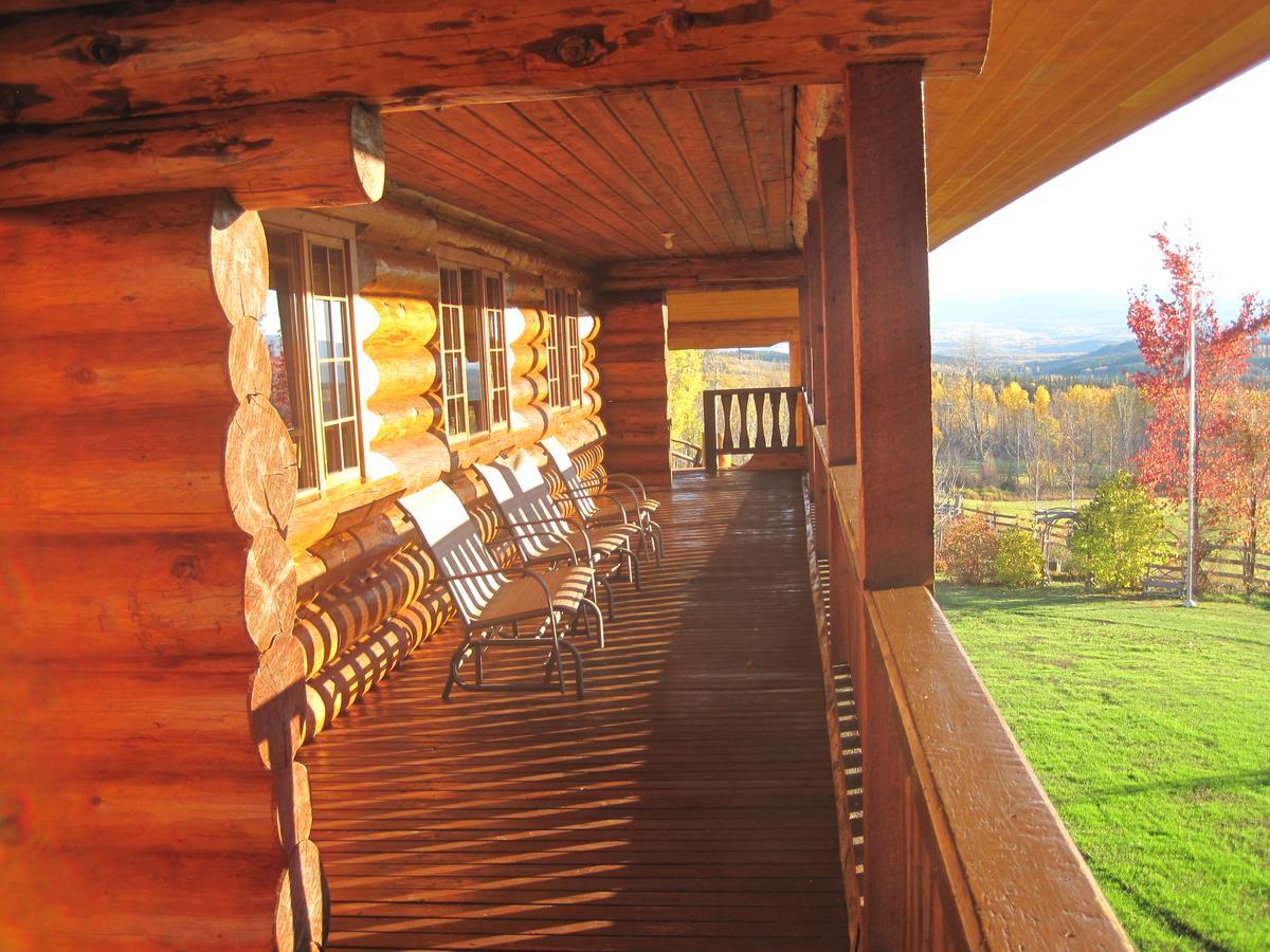 Smithers Driftwood Lodge Dış mekan fotoğraf