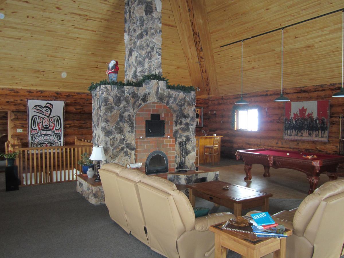 Smithers Driftwood Lodge Dış mekan fotoğraf