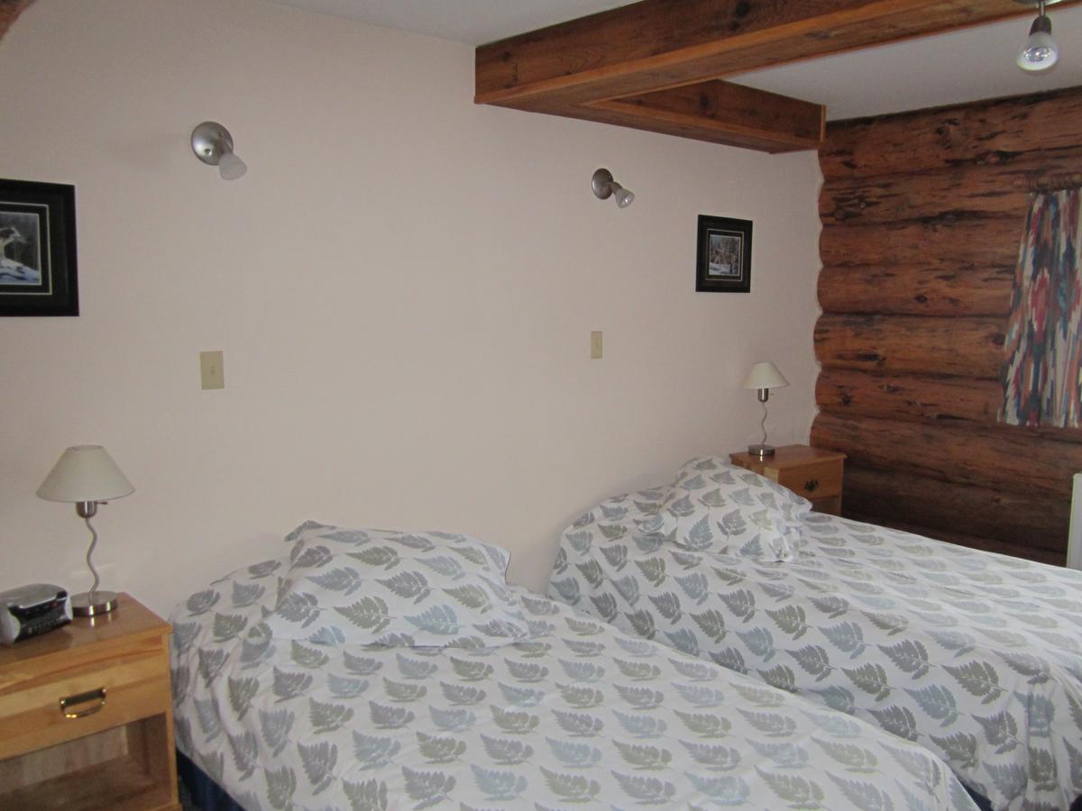 Smithers Driftwood Lodge Dış mekan fotoğraf