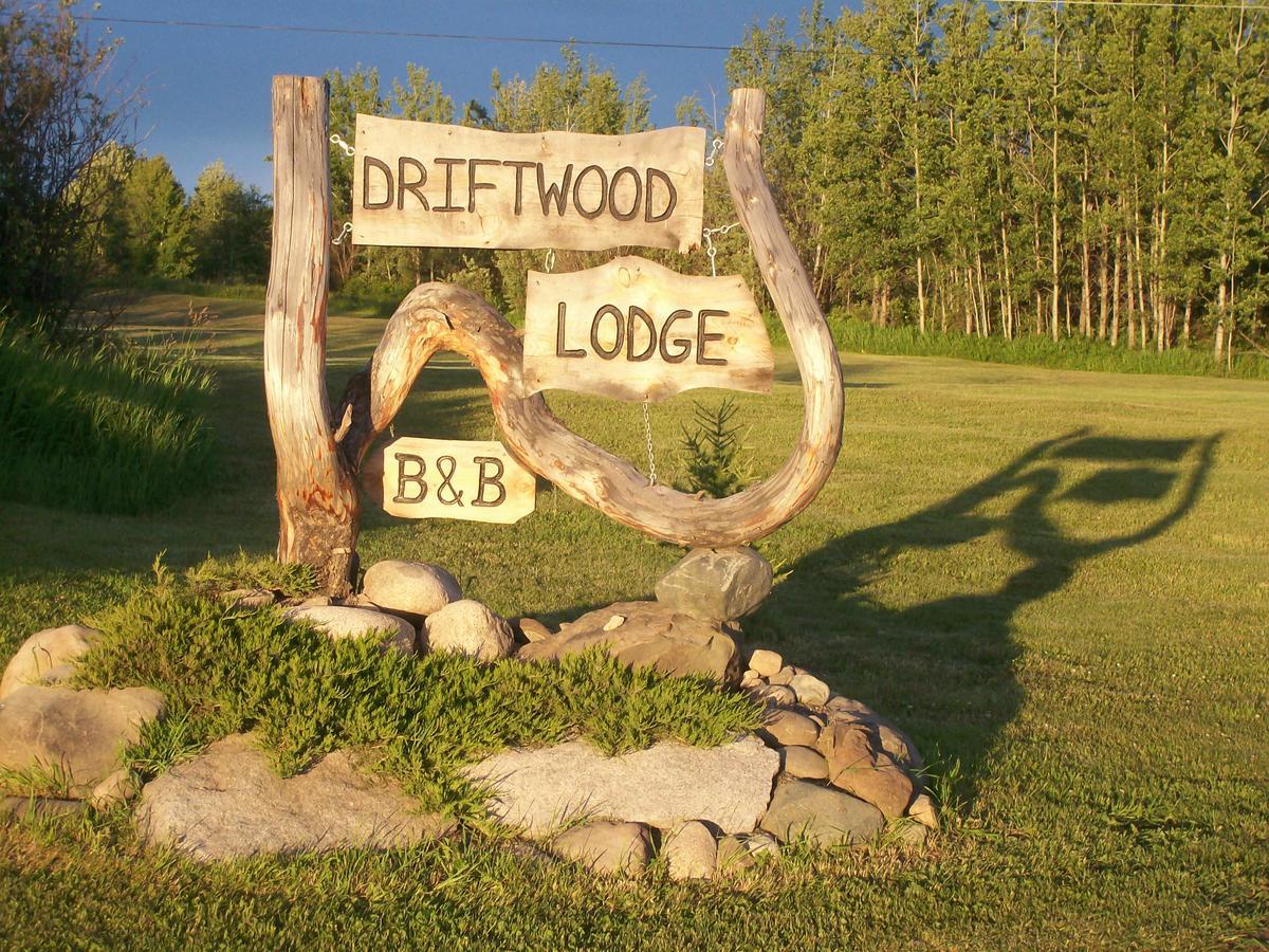 Smithers Driftwood Lodge Dış mekan fotoğraf